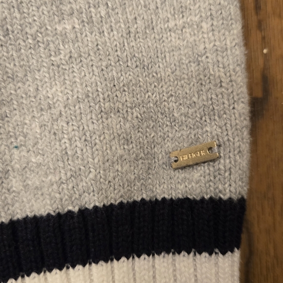 Tommy Hilfiger Gray Crewneck Long Dress Sweater - Picture 3 of 4